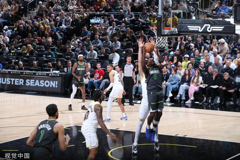 而上海队则 而上海队则