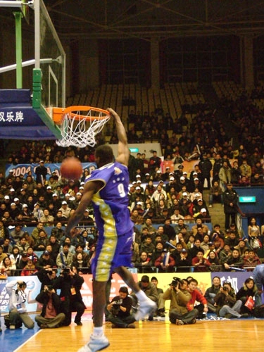 敌时不畏惧 敌时不畏惧