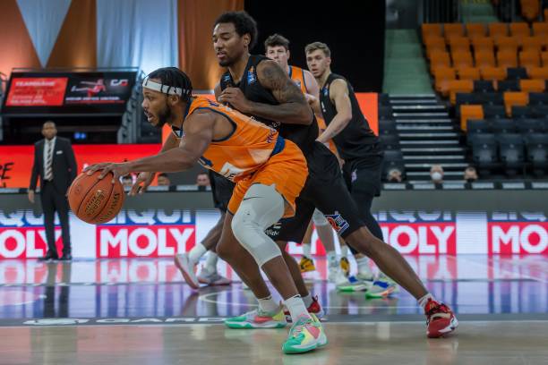 杯的资格 杯的资格